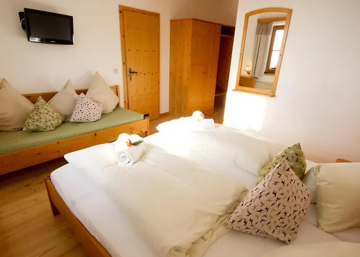 Almdorf Tonnerhuette