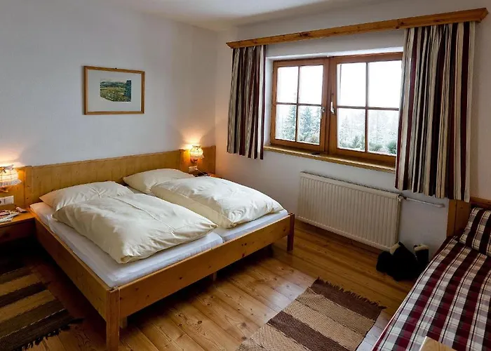 Almdorf Tonnerhuette